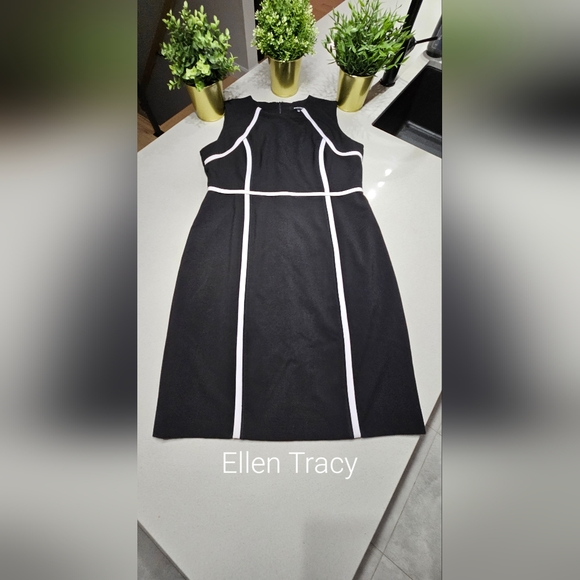 ELLEN TRACY Robe intemporelle et de qualité de longueur midi noire et blanche - Picture 1 of 8